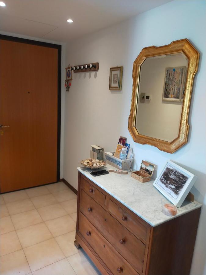 Appartamento Riviera Trilocale Wifi E Parcheggio Privato Ventimiglia Zewnętrze zdjęcie